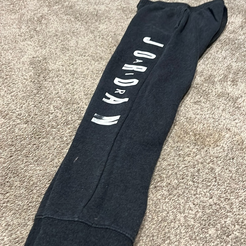 Grey JORDAN sweats
